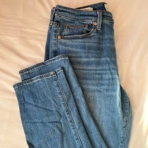 Universal Thread Jeans